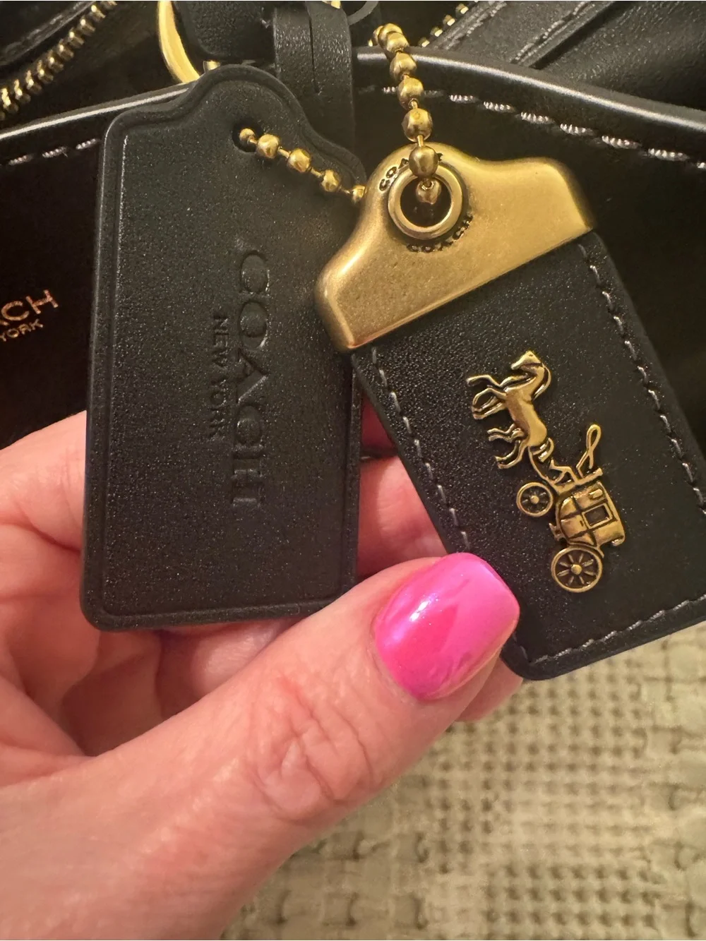 Coach Rouge 40 - Picture 7 of 7